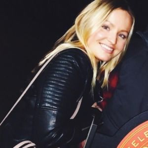 Meet your Posher, Alexandra